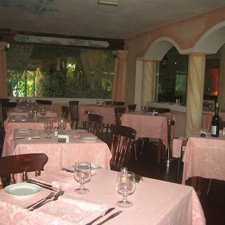 Otel Colonna Marinella Marinella (Sardinia)