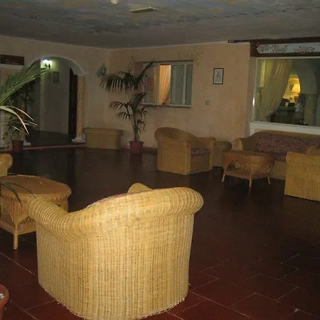Otel Colonna Marinella 4*