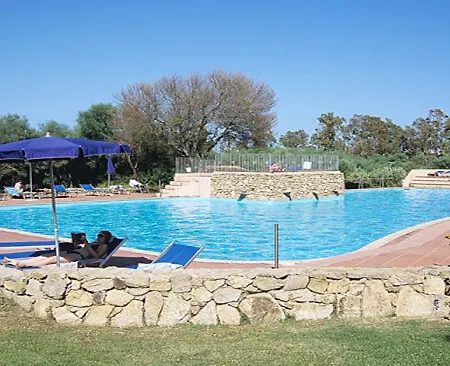 Colonna Marinella Otel