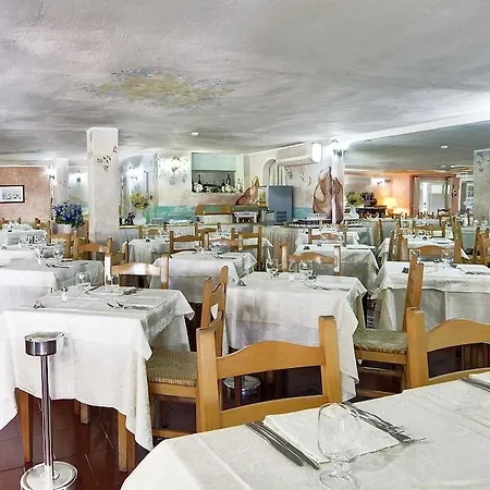 Colonna Marinella מרינלה