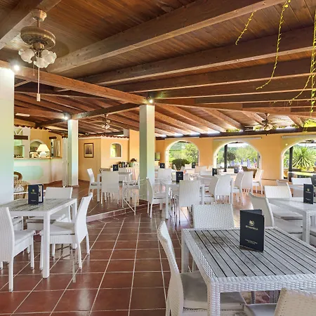 מלון Colonna Marinella 4*