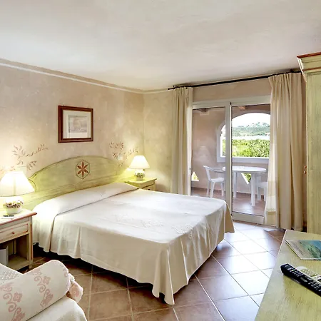 Hotell Colonna Marinella (Sardinia)