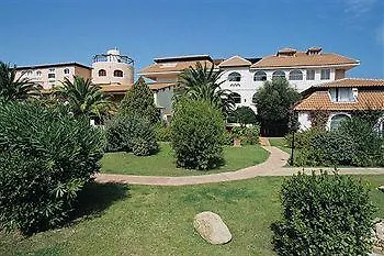 מלון Colonna Marinella 4*