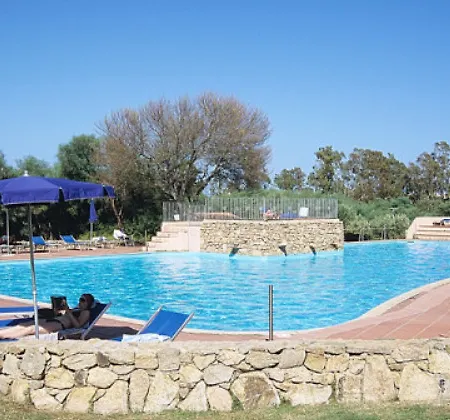 Colonna Marinella מלון 4*