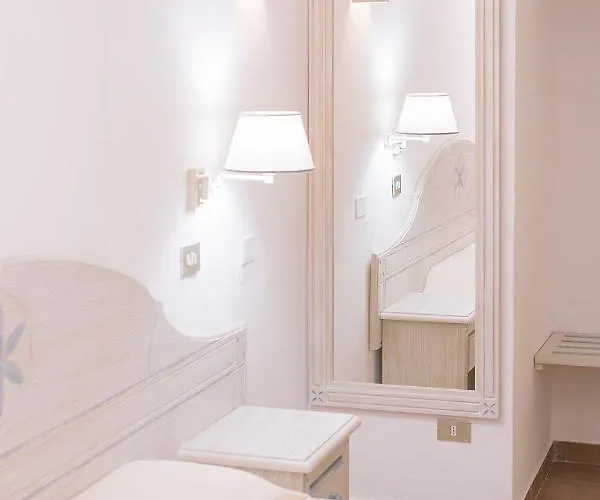 Colonna 4* Marinella (Sardinia)